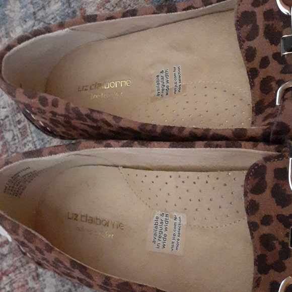 Liz Claiborne - Picture 8 of 8